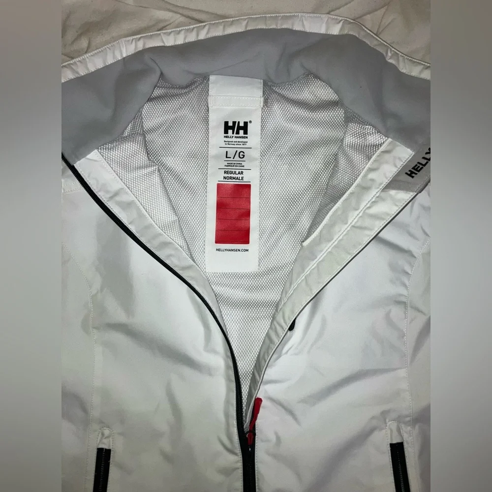 Helly Hansen NEW Women’s sailing crew tech vest Oceania cruises embroidered sz L - Picture 5 of 8